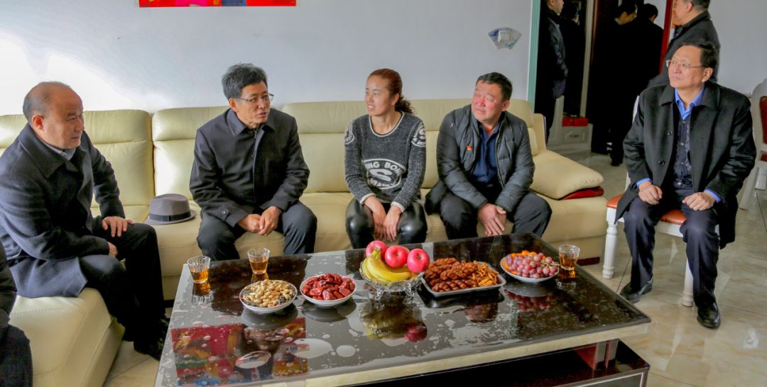 李秉荣的简单介绍